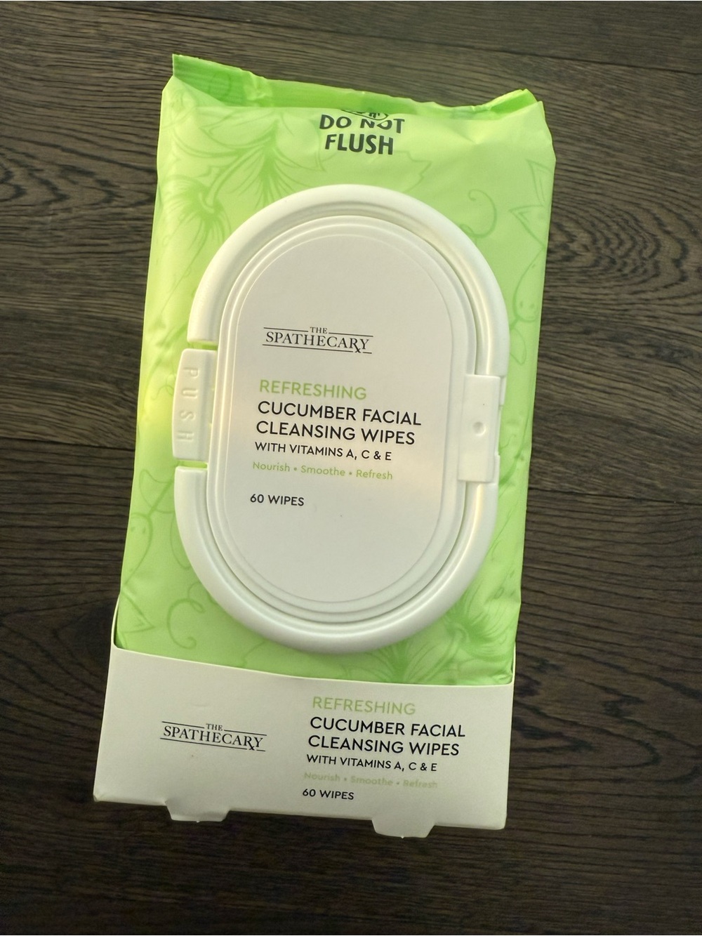 Refreshing Cucumber Facial Cleansing Wipes - 60 count